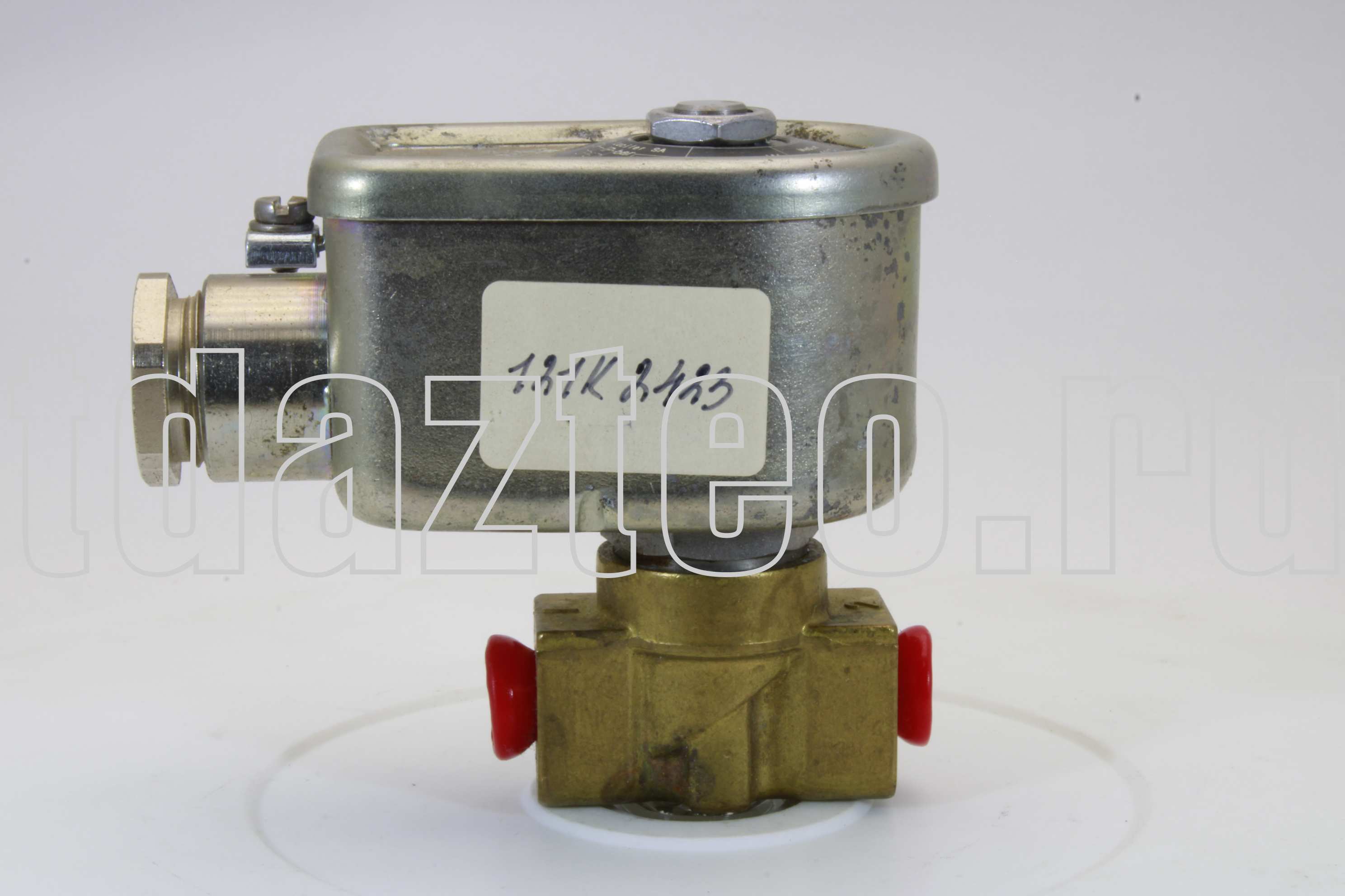 Жидкотопливный электромагнитный клапан Parker 121K2423 (30414) 