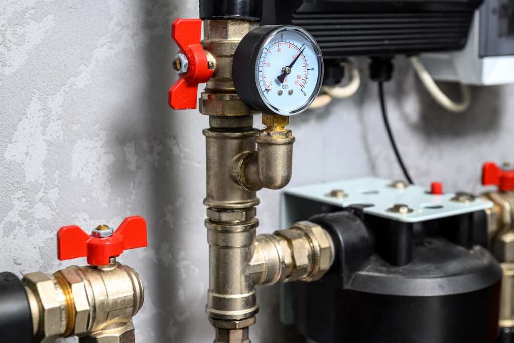 modern-electric-boiler-room-house (1).jpg modern-electric-boiler-room-house (1).jpg
